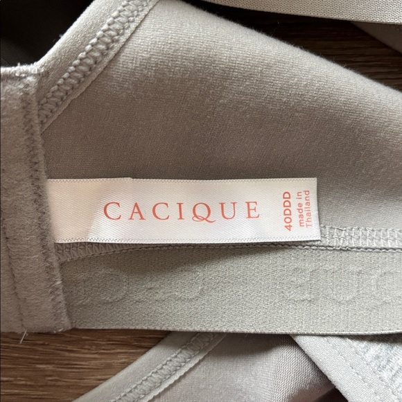 Cacique Unlined Full Coverage No-wire bra. Size 40 DDD - Picture 4 of 5